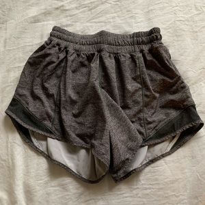 Lululemon Hotty Hot Short